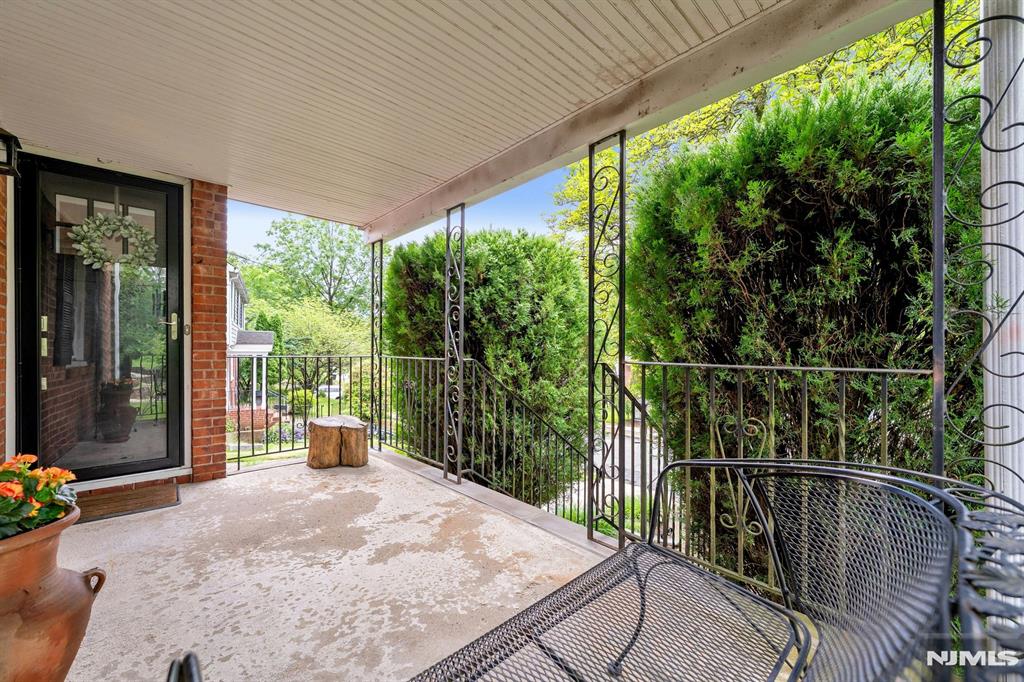 213 Warwick Lane