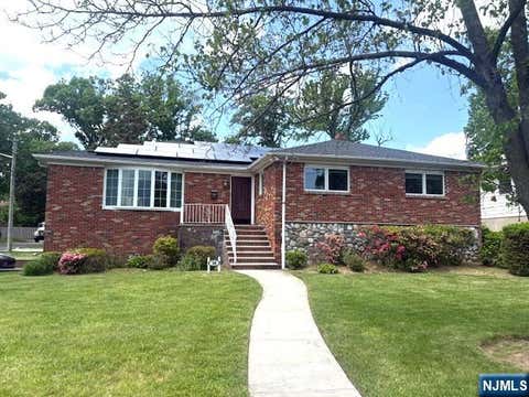 Photo of 34 Marjorie Ter, Englewood Cliffs, NJ 07632 (MLS # 26030040)