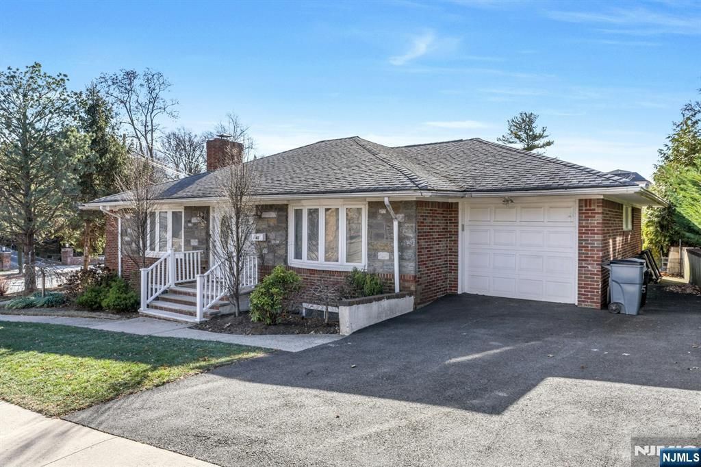 Photo of 60 Edgewater Road, Cliffside Park, NJ 07010 (MLS # 25036684)