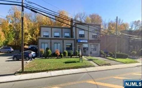 705 Grand Avenue 205 Ridgefield NJ 07657