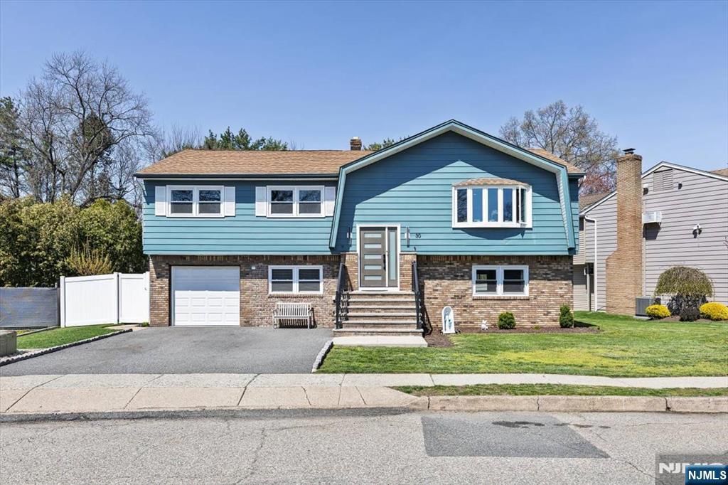 Photo of 30 Melissa Drive, Totowa, NJ 07512 (MLS # 26009512)