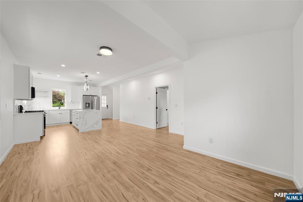 174 Pleasant Avenue
