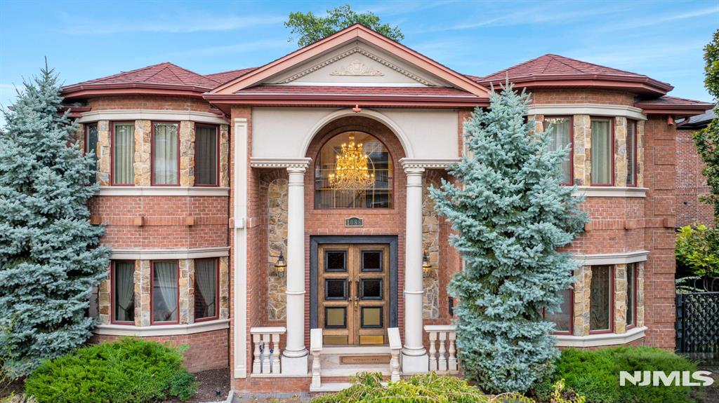 1088 Dearborn Road
