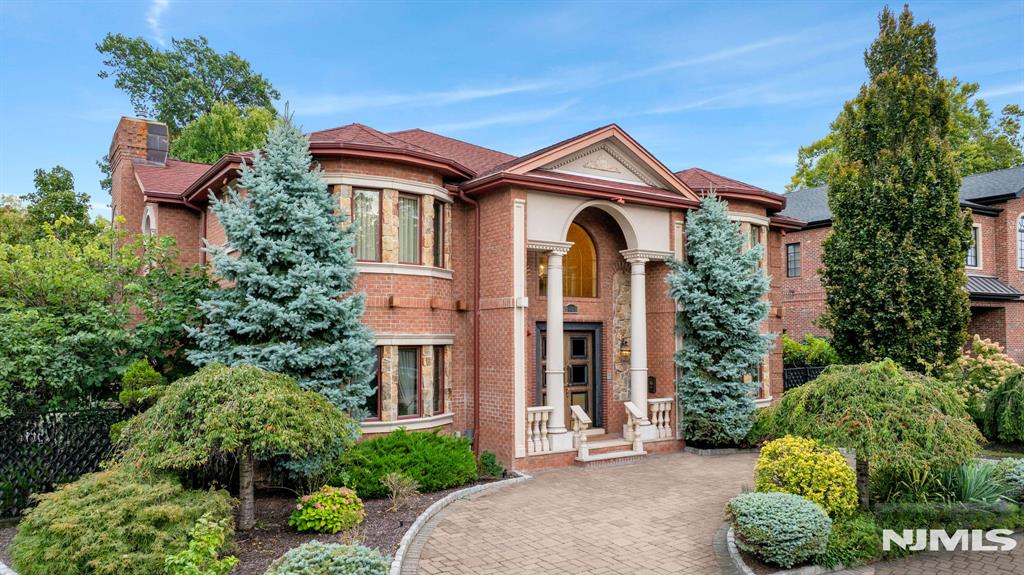 1088 Dearborn Road