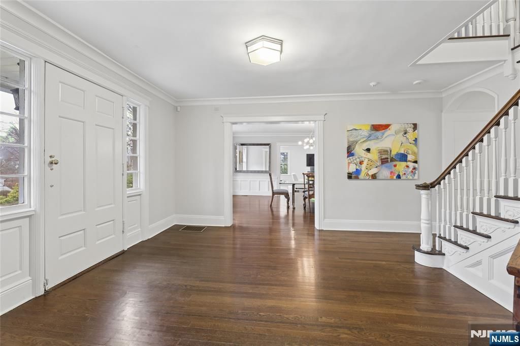 Photo of 14 Old Smith Road, Tenafly, NJ 07670 (MLS # 26010063)