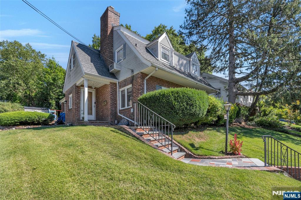 665 Northumberland Road