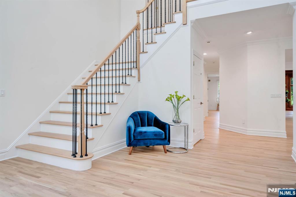 8 Lauren Pond Court