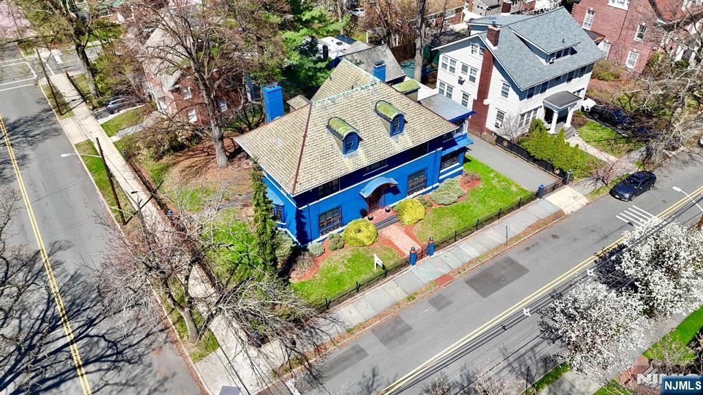 Photo of 5965 Berkeley Avenue, Newark, NJ 07104 (MLS # 26011349)