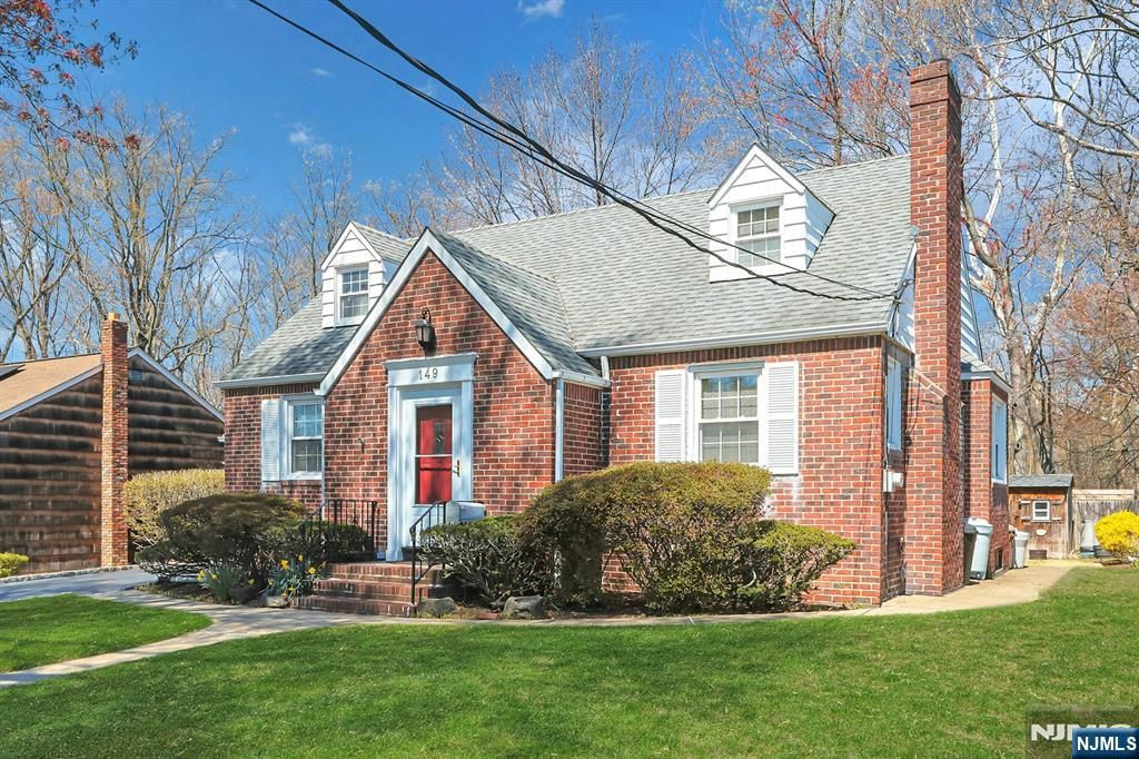 Photo of 149 Park Drive, New Milford, NJ 07646 (MLS # 26012480)