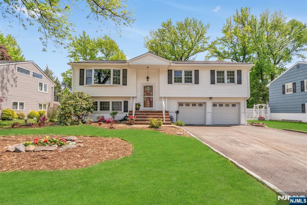 98 Vassar Drive