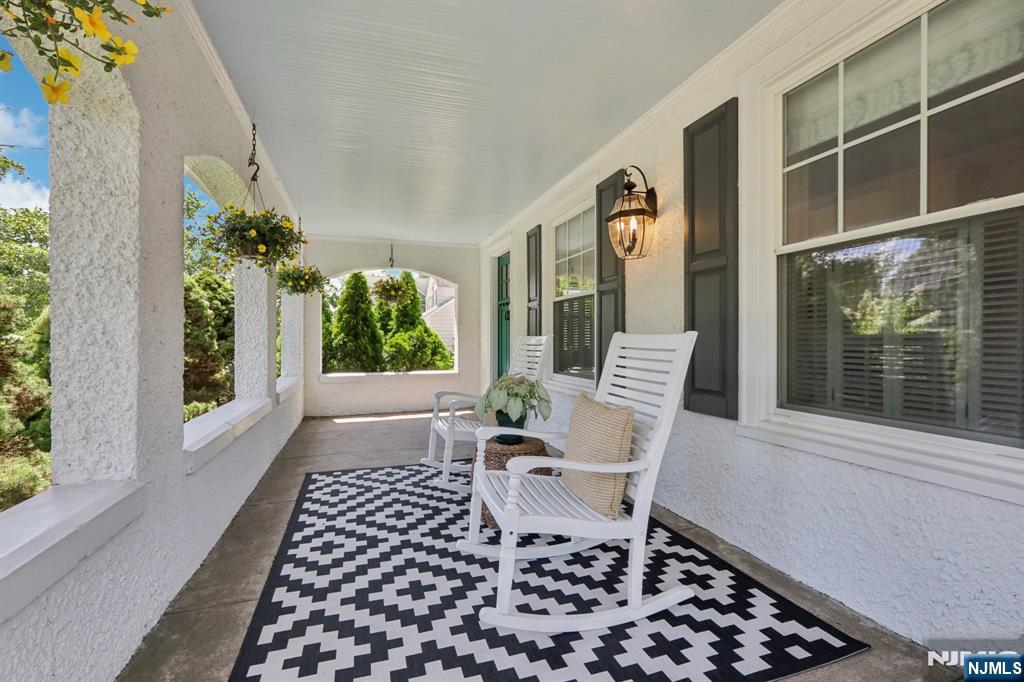 113 Sheridan Avenue