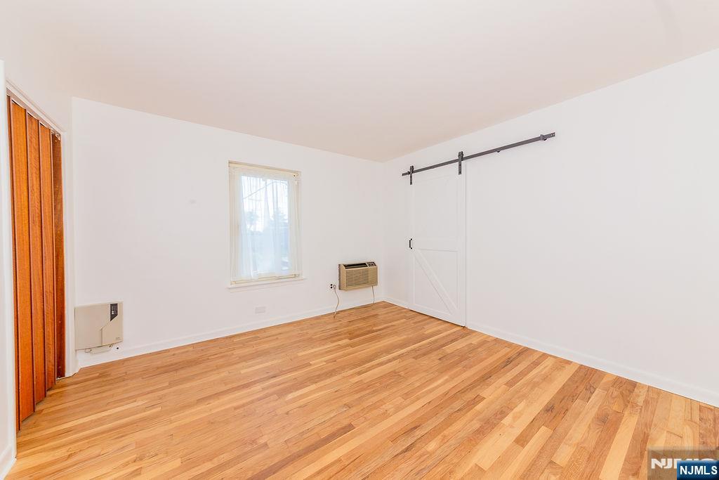55 Schuyler Avenue 20