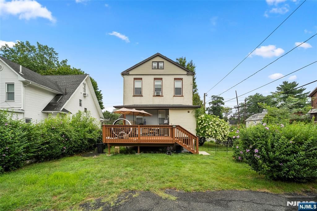 Photo of 455 Broad Avenue, Leonia, NJ 07605 (MLS # 25027645)