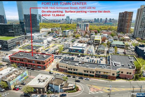 Photo of 1642 Schlosser St #2nd floor, Fort Lee, NJ 07024 (MLS # 25022336)