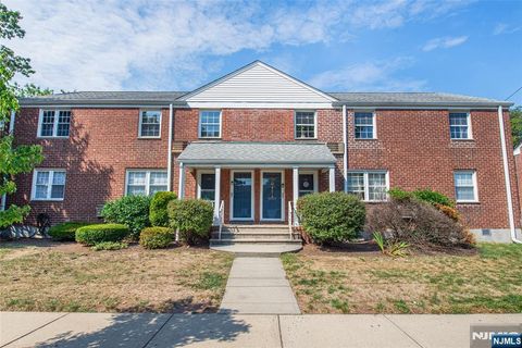 110 Darwin Avenue Rutherford NJ 07070