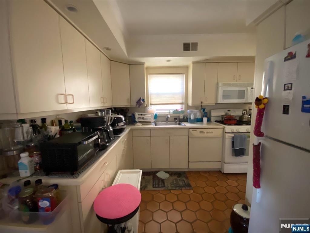 Photo of 81 5th Street, Cresskill, NJ 07626 (MLS # 26008004)