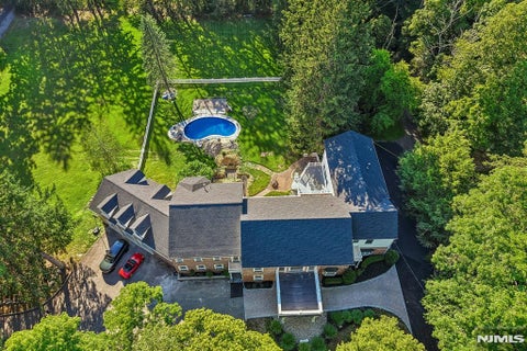 Photo of 1050 Ramapo Valley Road, Mahwah, NJ 07430 (MLS # 26020998)