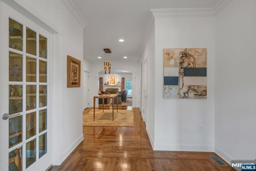 227 Cambridge Oaks