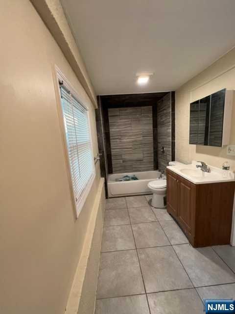 114 Atlantic Street 1