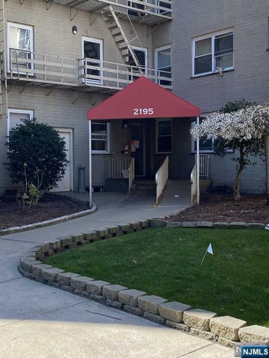 Enjoy this bright, spacious 2 bedroom unit featuring a large living room and dining area,hardwood floors throughout, stainless steel appliances, and generous closet space in a well maintained elevator building with laundry on site. Located on a quiet dead-end street, Youâ€™re just few minutes from the GWB, parks, shopping, restaurants, Fort Lee IPIC Movie Theater, Barrymore Film Center, NYC public transportation, close to school and major highways (4, 46, 95, 80, Parkway), offering the perfect blend of comfort and convenience. Rent includes water, heat, and 1 parking space. Tenant is responsible for gas and electric. Small pets may be considered with a pet fee.