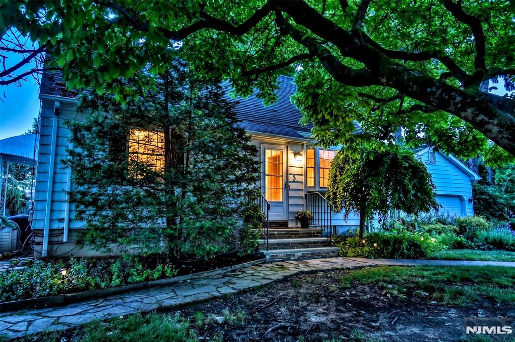 Homes for Sale in Northern NJ | ThisIsRiverEdge.com 3 4th Avenue