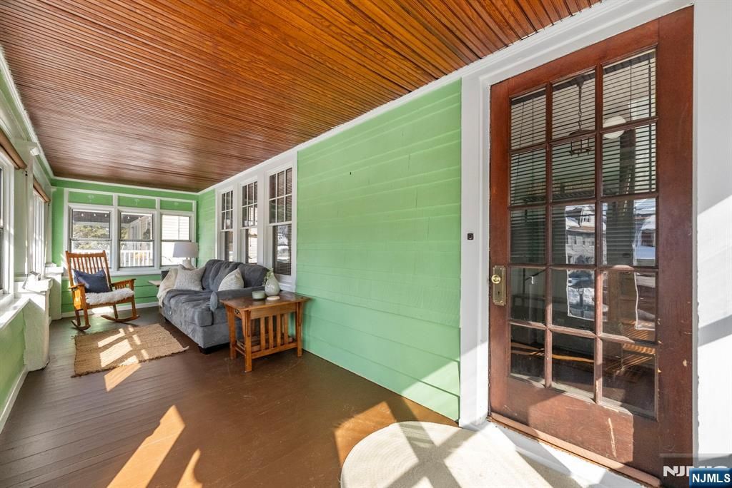 Photo of 185 4th Avenue, Hawthorne, NJ 07506 (MLS # 26006073)