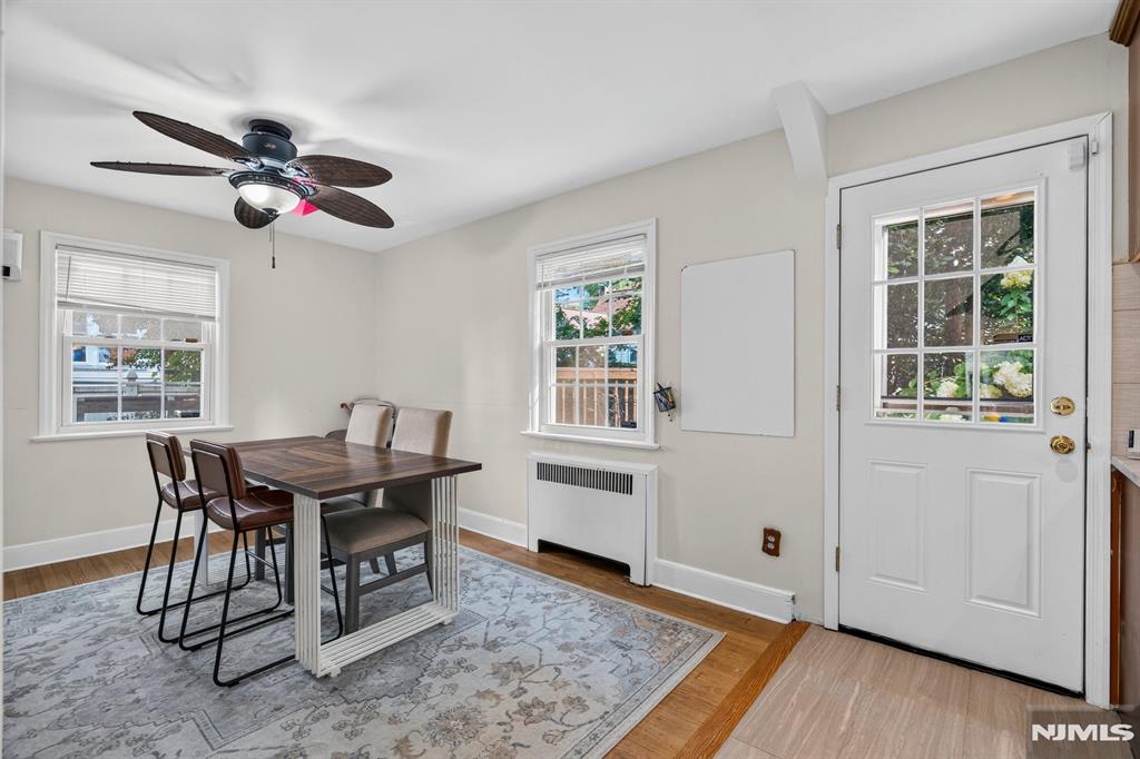 Homes for Sale in Northern NJ | ThisIsRiverEdge.com 27 Grayson Place