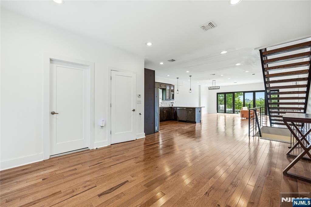 107 Mountain Road