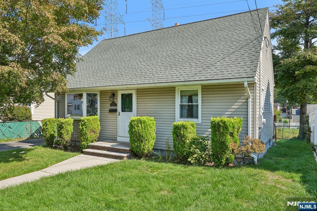 17 Bryant Avenue