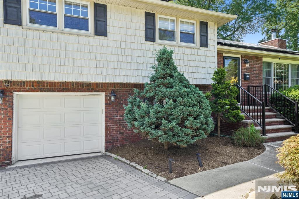 38 Serafin Place