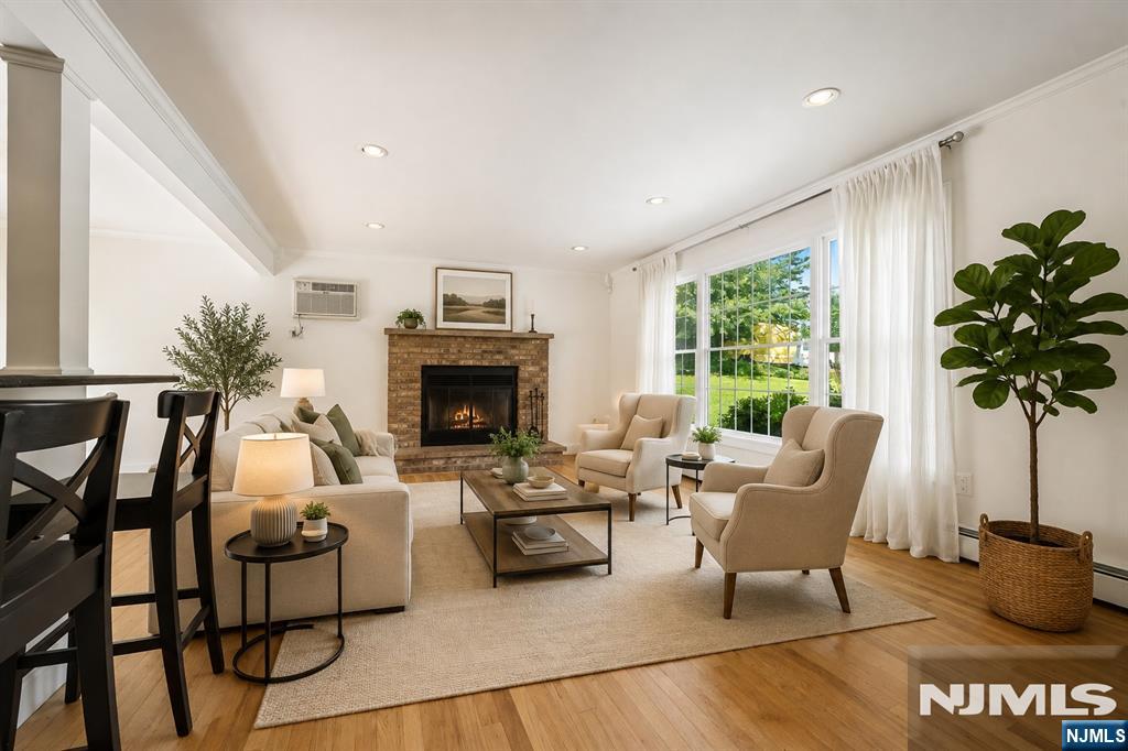 38 Serafin Place