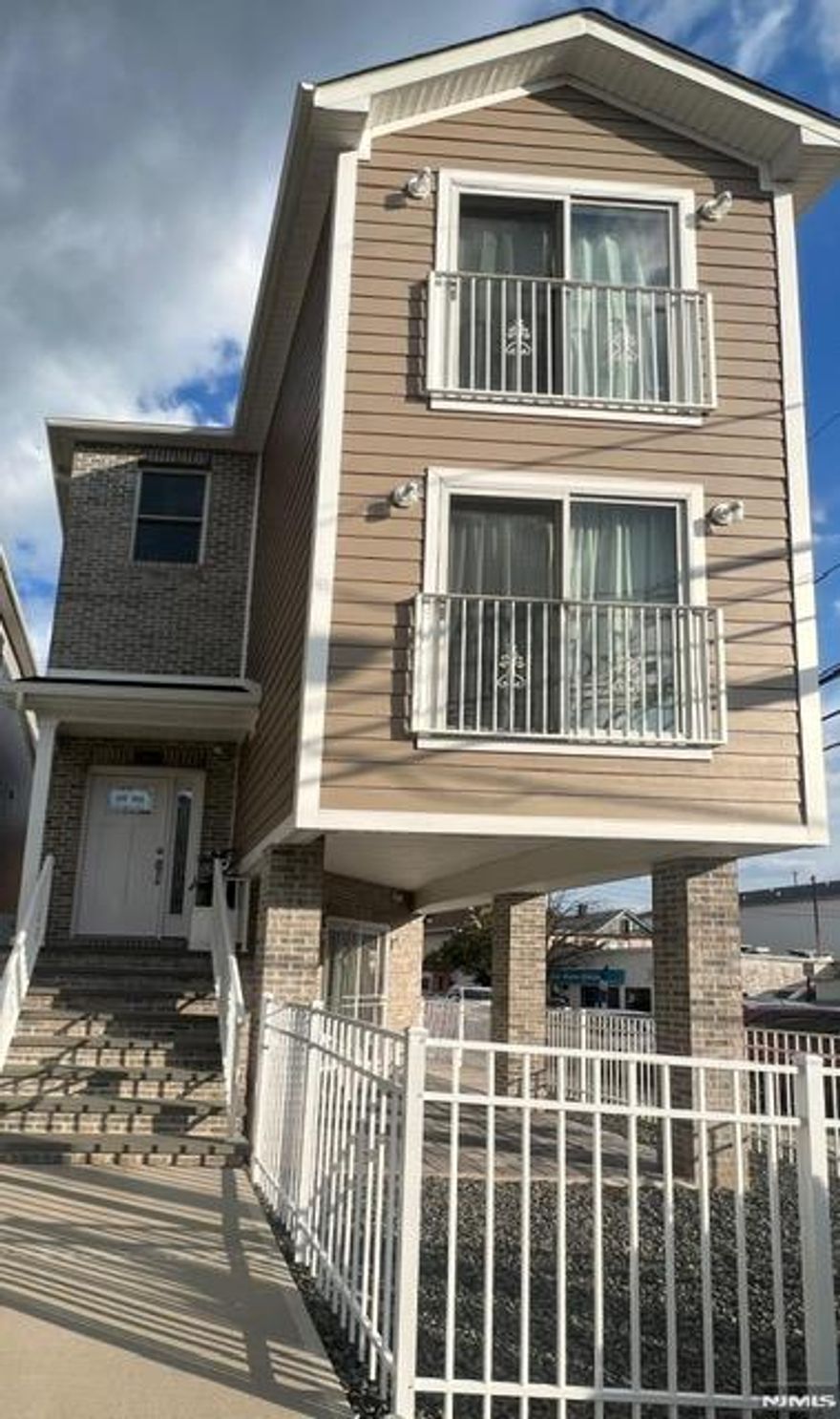 A rare opportunity to own a beautifully maintained, like-new two-family home just four years young in the vibrant and ever-growing community of Elizabeth, NJ. Perfect for both investors and owner occupants, this exceptional property offers a total of 7 bedrooms and 5 full baths across two spacious units. The first floor residence features 4 generously sized bedrooms, thoughtfully designed living space, and modern finishes throughout ideal for comfortable everyday living. The second unit offers 3 bedrooms with an equally impressive layout, providing flexibility for extended family or strong rental income. Built with todayâ€™s lifestyle in mind, this home delivers contemporary design, newer systems, and low maintenance peace of mind. Whether youâ€™re looking to live in one unit and rent the other or maximize your investment portfolio, this property checks every box. Located in the heart of Elizabeth, enjoy unbeatable convenience with close proximity to NYC transportation, major highways, shopping, dining, and parks. A dynamic city on the rise, Elizabeth continues to attract homeowners and investors alike for its accessibility and growth. Donâ€™t miss your chance to own a modern multi family gem in one of Union Countyâ€™s most connected locations.