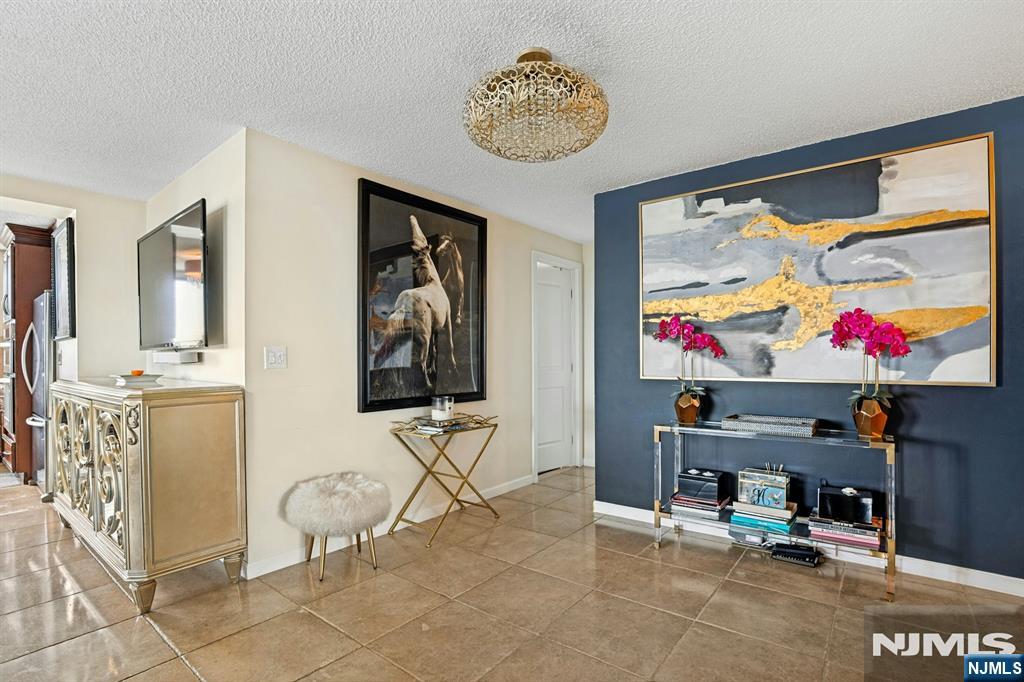 160 Overlook 4C