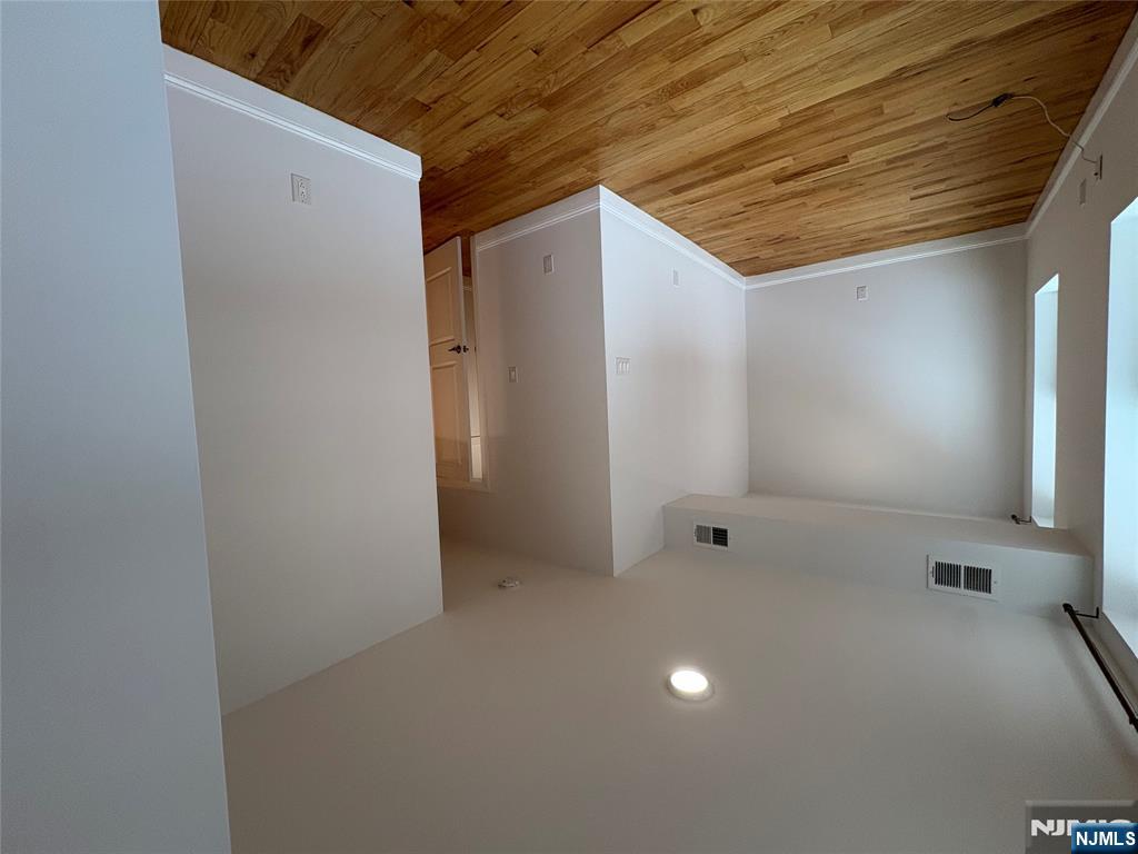 223 Hancock Avenue 2