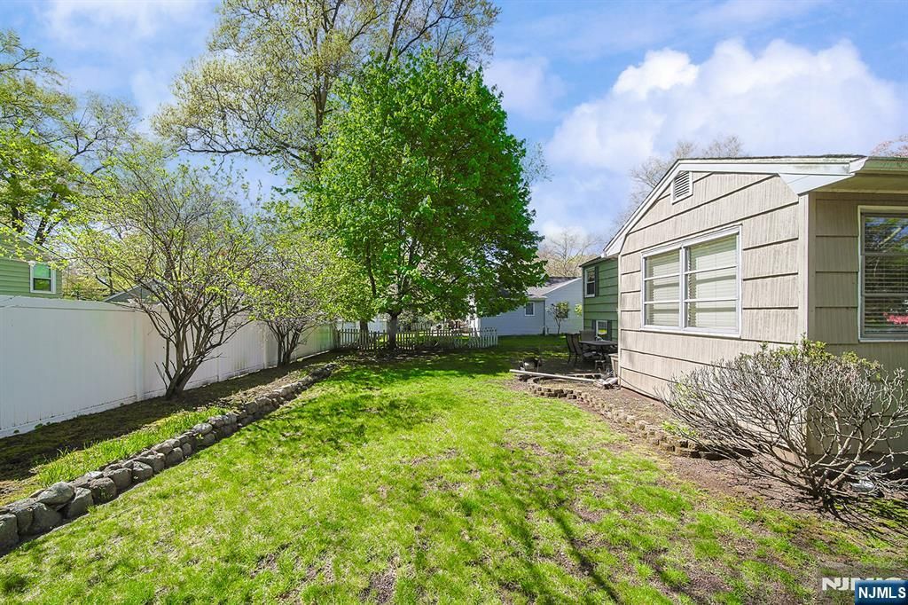 Photo of 181 Crescent Street, Closter, NJ 07624 (MLS # 26014822)