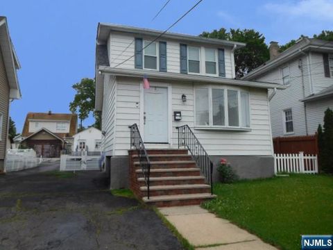 Photo of 227 Beechwood Avenue, Bogota, NJ 07603 (MLS # 25025055)