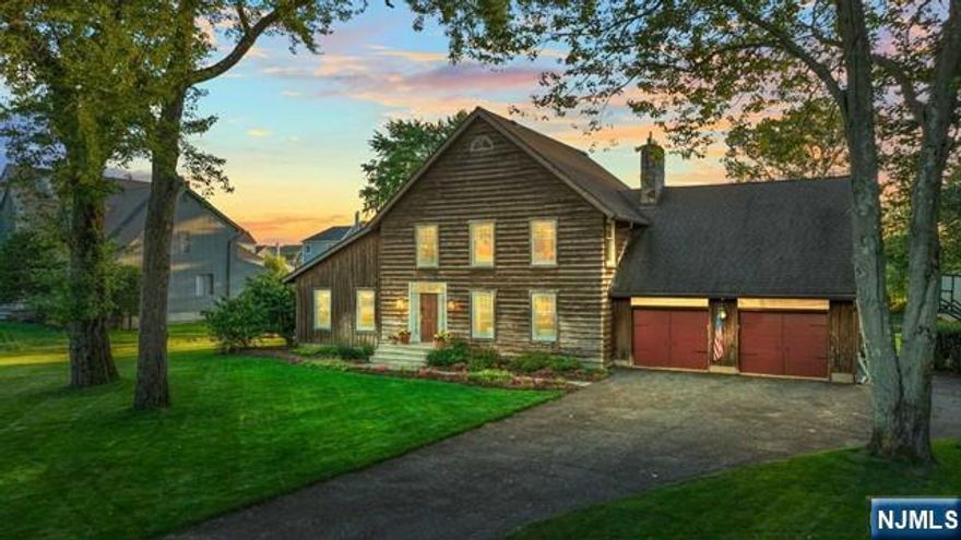 Situated on one of the most sought after streets in Wyckoff. This Colonial features an open floor plan, soaring ceilings and charm throughout. Not your typical cookie cutter home. First floor features include entry foyer, family room, living room, open concept kitchen, large dining room, sun room leading to spacious maintenance-free rear deck overlooking the the park like property with pool and patio. The second floor includes loft overlooking living room, 3 bedrooms and 2 bathrooms including primary suite with full bath and walk in closet. top location and move in condition. Come see for yourself!