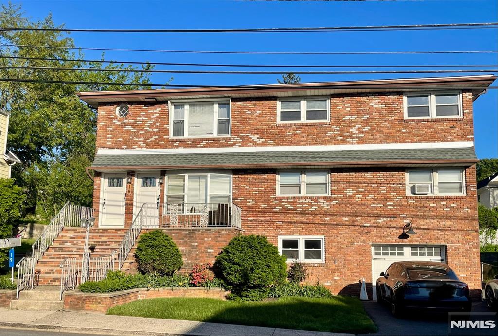 Property for Sale at 19 Mount Pleasant Avenue, Woodland Park, New Jersey - Bedrooms: 6 
Bathrooms: 4 
Rooms: 11  - $899,000