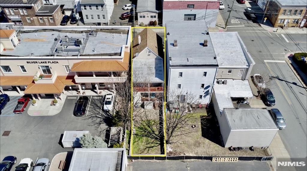 71 Honiss Street