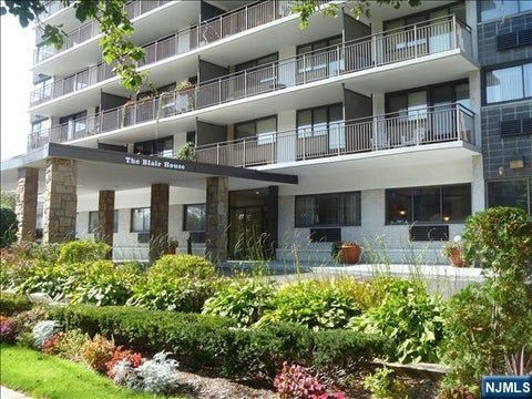 Photo of 235 Prospect Avenue #7B, Hackensack, NJ 07601 (MLS # 26023829)