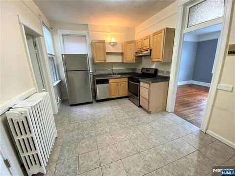 Photo of 139 70th St, Guttenberg, NJ 07093 (MLS # 26020587)