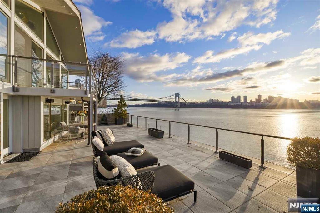 Property for Sale at 23 Shore Road, Edgewater, New Jersey - Bedrooms: 3 
Bathrooms: 4  - $3,249,000