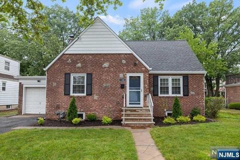 Photo of 1308 Plaza, Fair Lawn, NJ 07410 (MLS # 26002274)