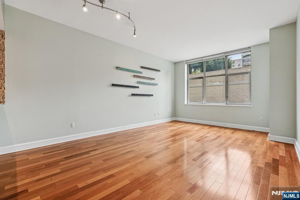 8100 River Road 210