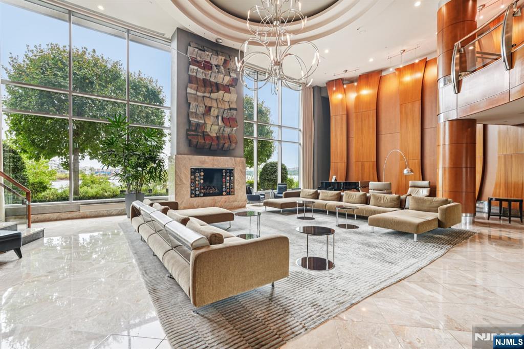8100 River Road 210