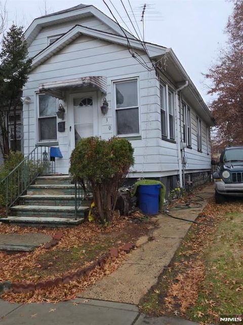 930 Drake Avenue Roselle NJ 07203