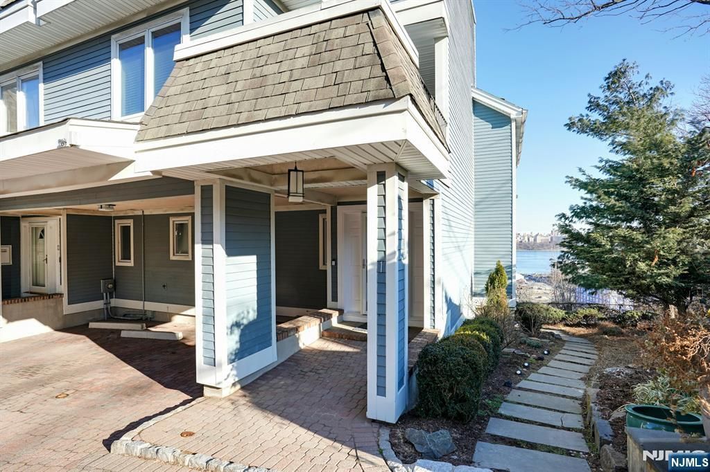 Photo of 1 Columbus Place, Cliffside Park, NJ 07010 (MLS # 25021654)