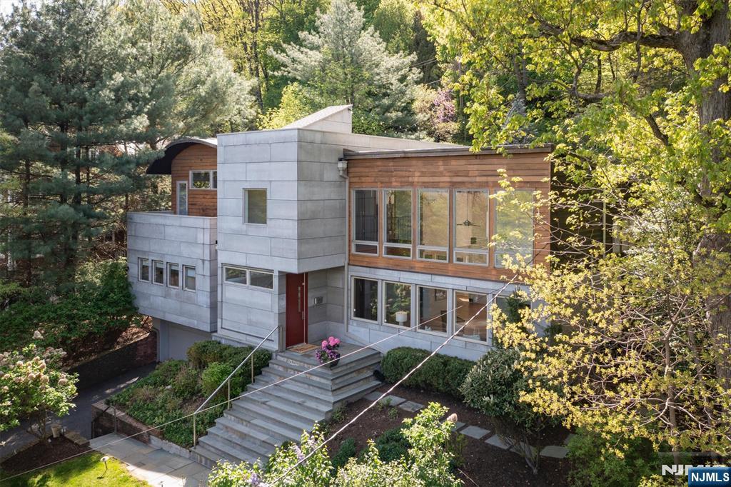 178 Highland Avenue
