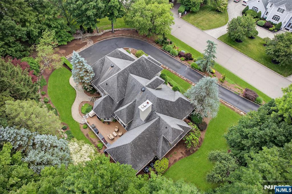 84 Walsh Drive