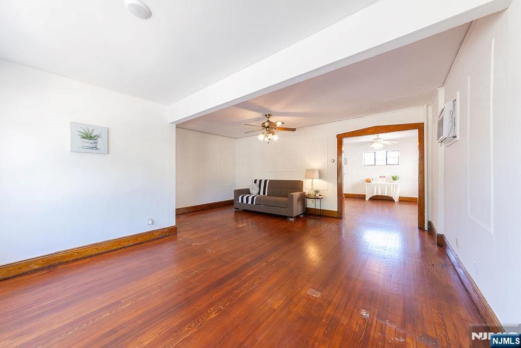 Photo of 168 Forest Avenue, Lyndhurst, NJ 07071 (MLS # 25036357)